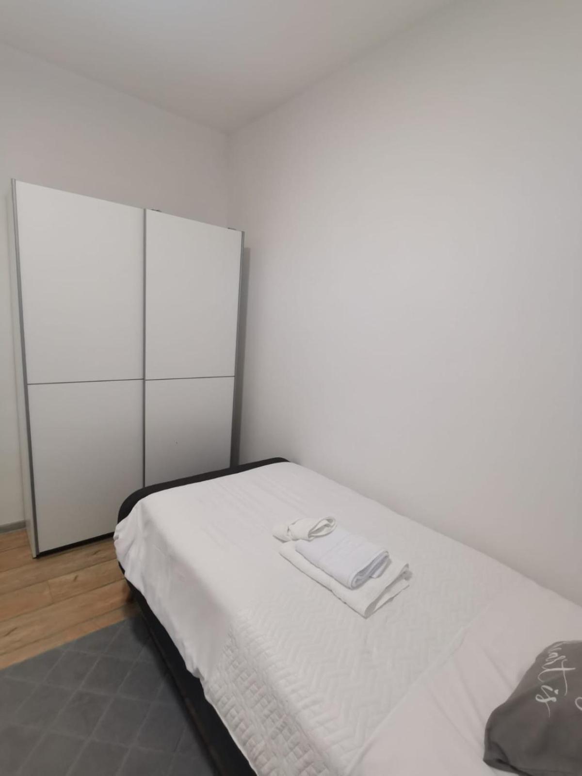 Braavos Apartments Sibenik - Free Parking - Marina 100M Phòng bức ảnh
