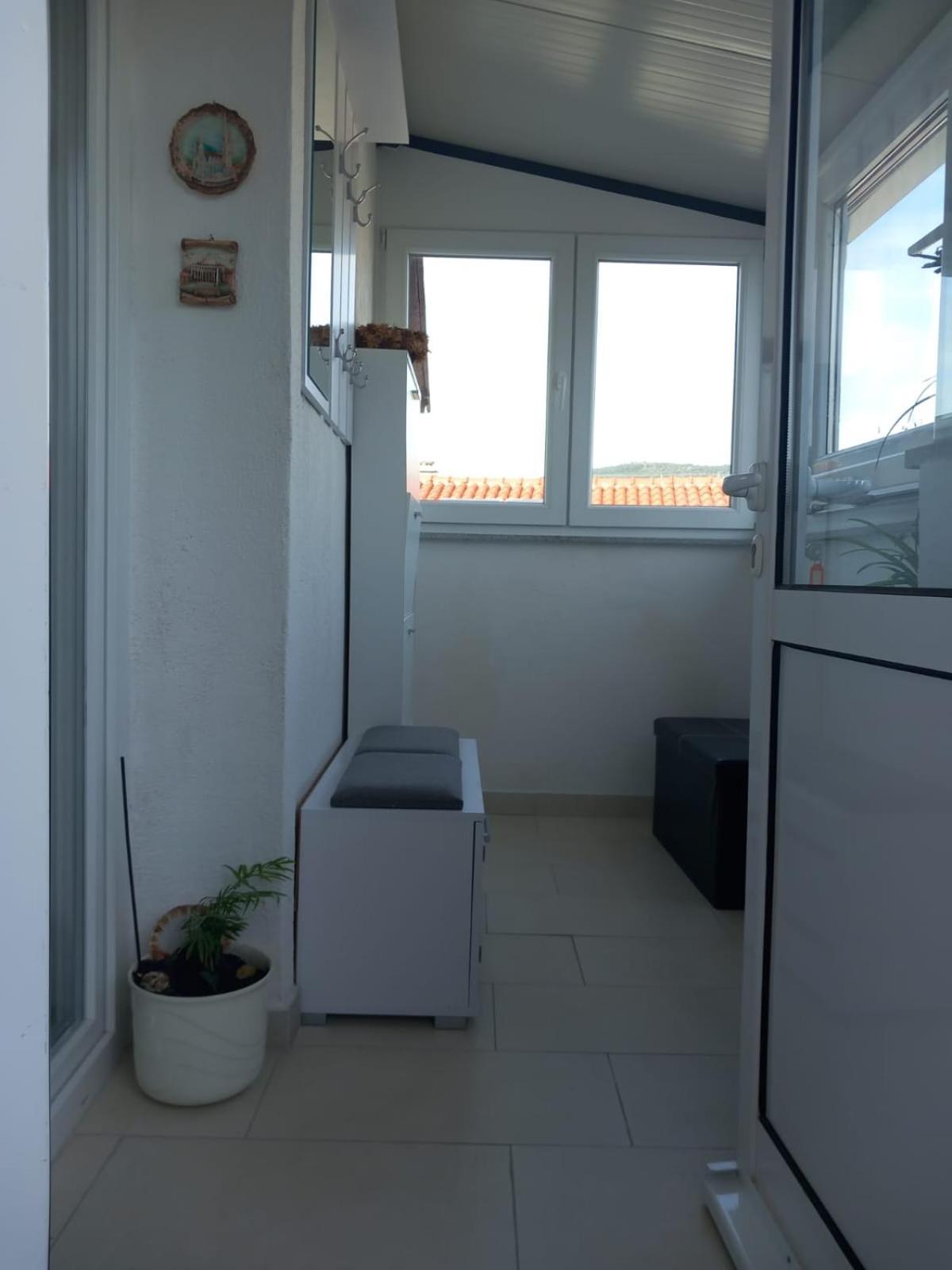 Braavos Apartments Sibenik - Free Parking - Marina 100M Phòng bức ảnh